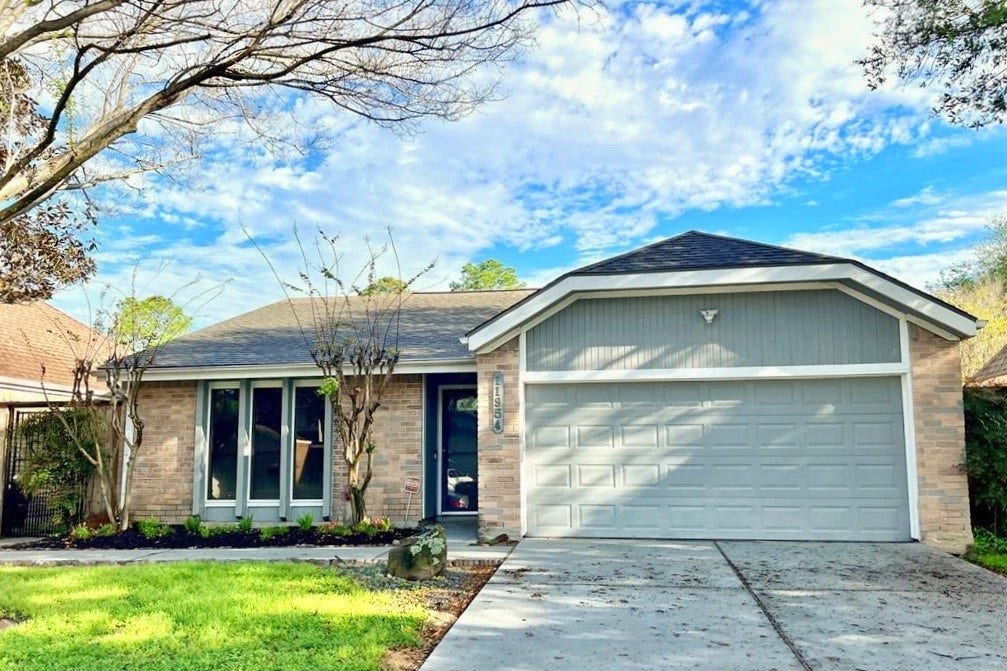 11954 Brook Meadows Lane, Meadows Place, TX 77477 11954 Brook Meadows Lane, Meadows Place, TX 77477