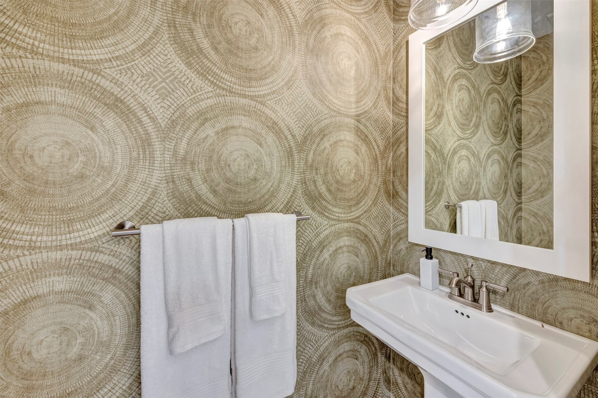 Half bath (*Photo not of actual home and used for illustration purposes only.)
