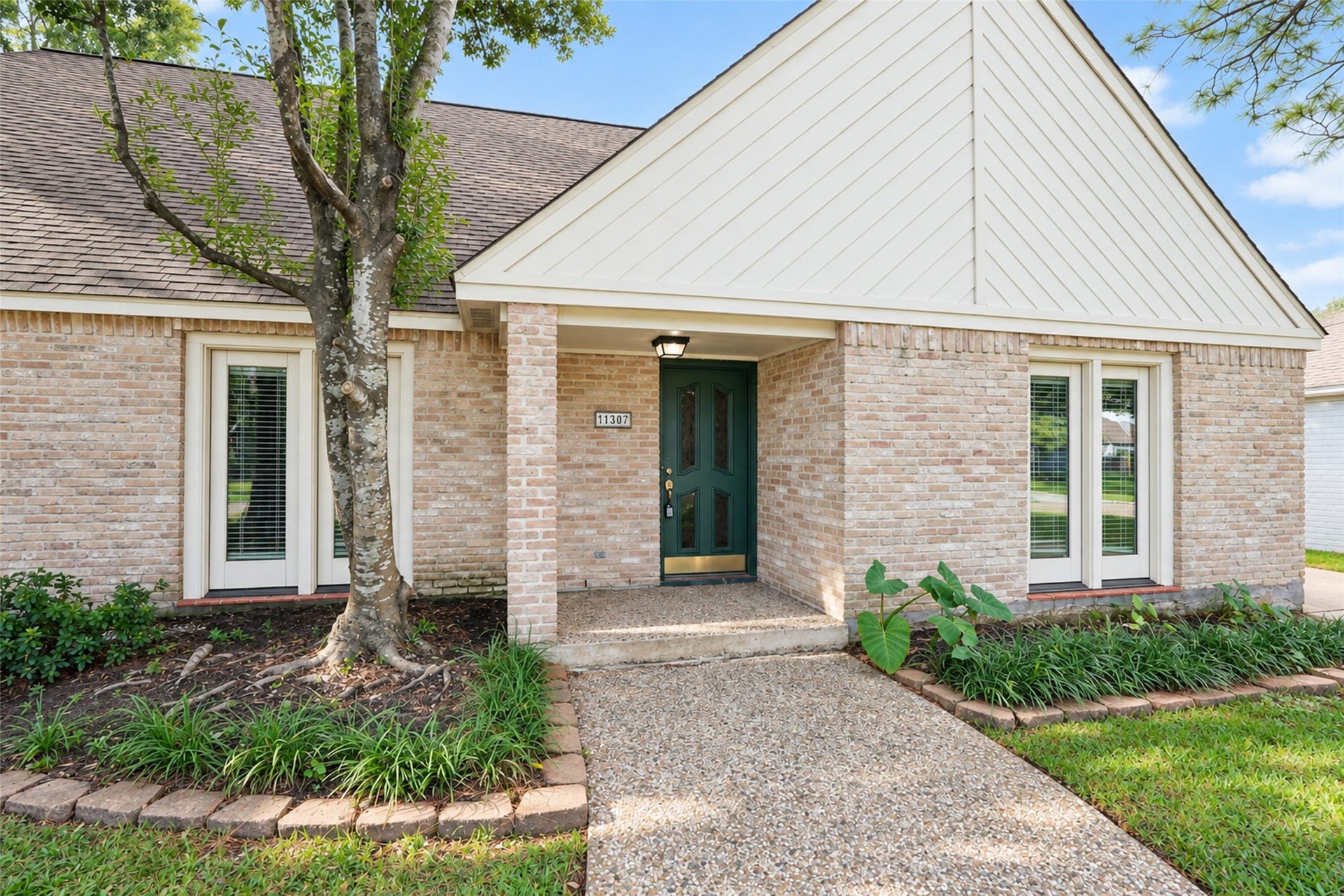 11307 Wickersham Lane, Houston, TX 77077 11307 Wickersham Lane, Houston, TX 77077
