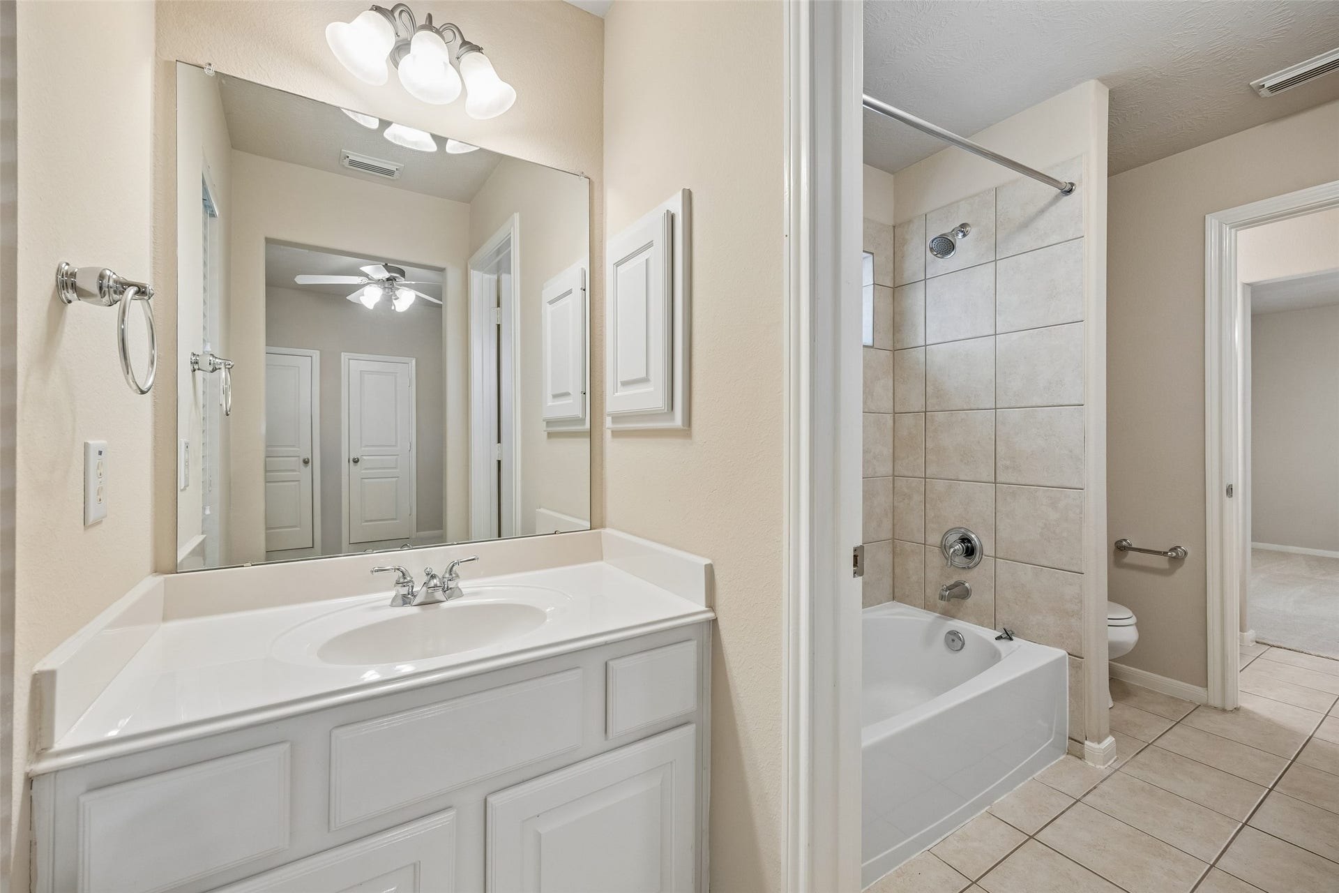 6518 Montana Ridge Court, Houston, TX 77041 6518 Montana Ridge Court, Houston, TX 77041