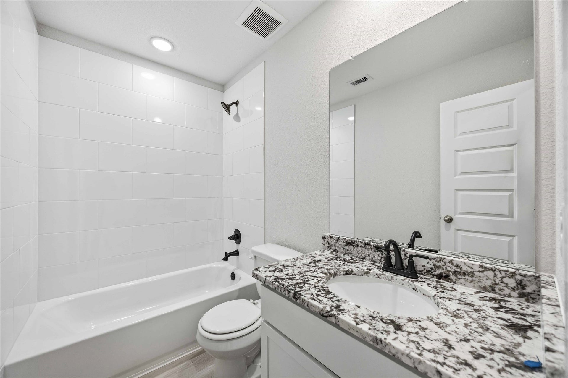 13218 Opera Drive, Houston, TX 77047 13218 Opera Drive, Houston, TX 77047