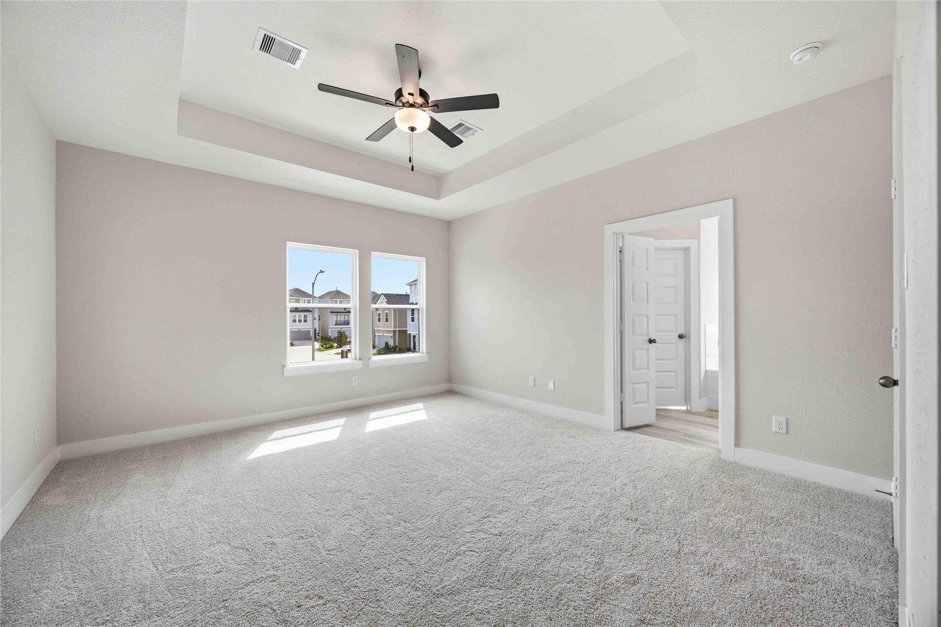 13218 Opera Drive, Houston, TX 77047 13218 Opera Drive, Houston, TX 77047