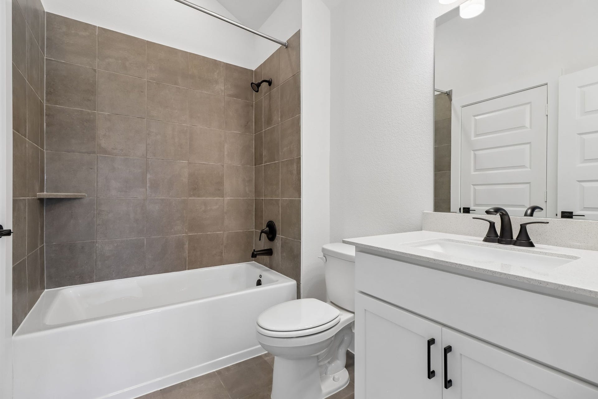 2822 Duchess Drive, Rosenberg, TX 77471 2822 Duchess Drive, Rosenberg, TX 77471