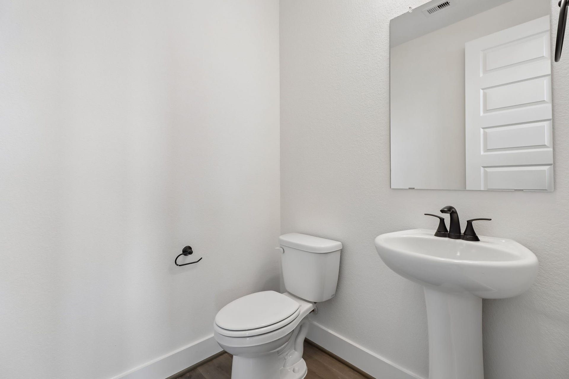 2822 Duchess Drive, Rosenberg, TX 77471 2822 Duchess Drive, Rosenberg, TX 77471