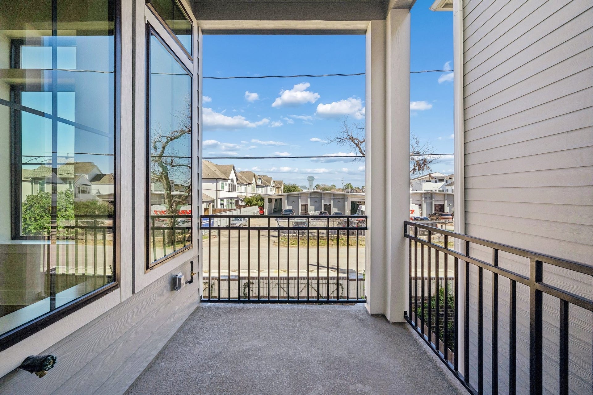 8712 Padua Lane, Houston, TX 77055 8712 Padua Lane, Houston, TX 77055