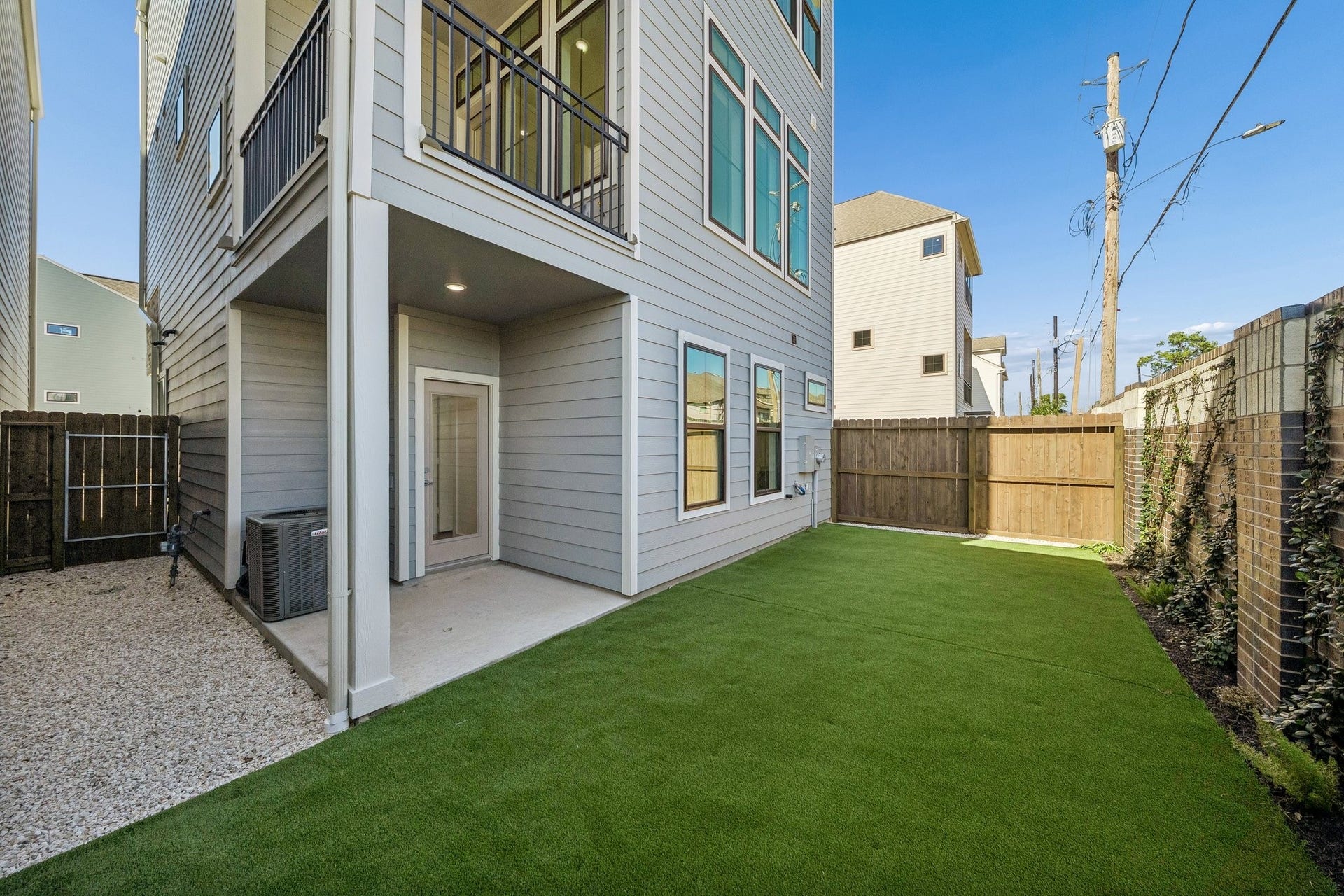 8712 Padua Lane, Houston, TX 77055 8712 Padua Lane, Houston, TX 77055