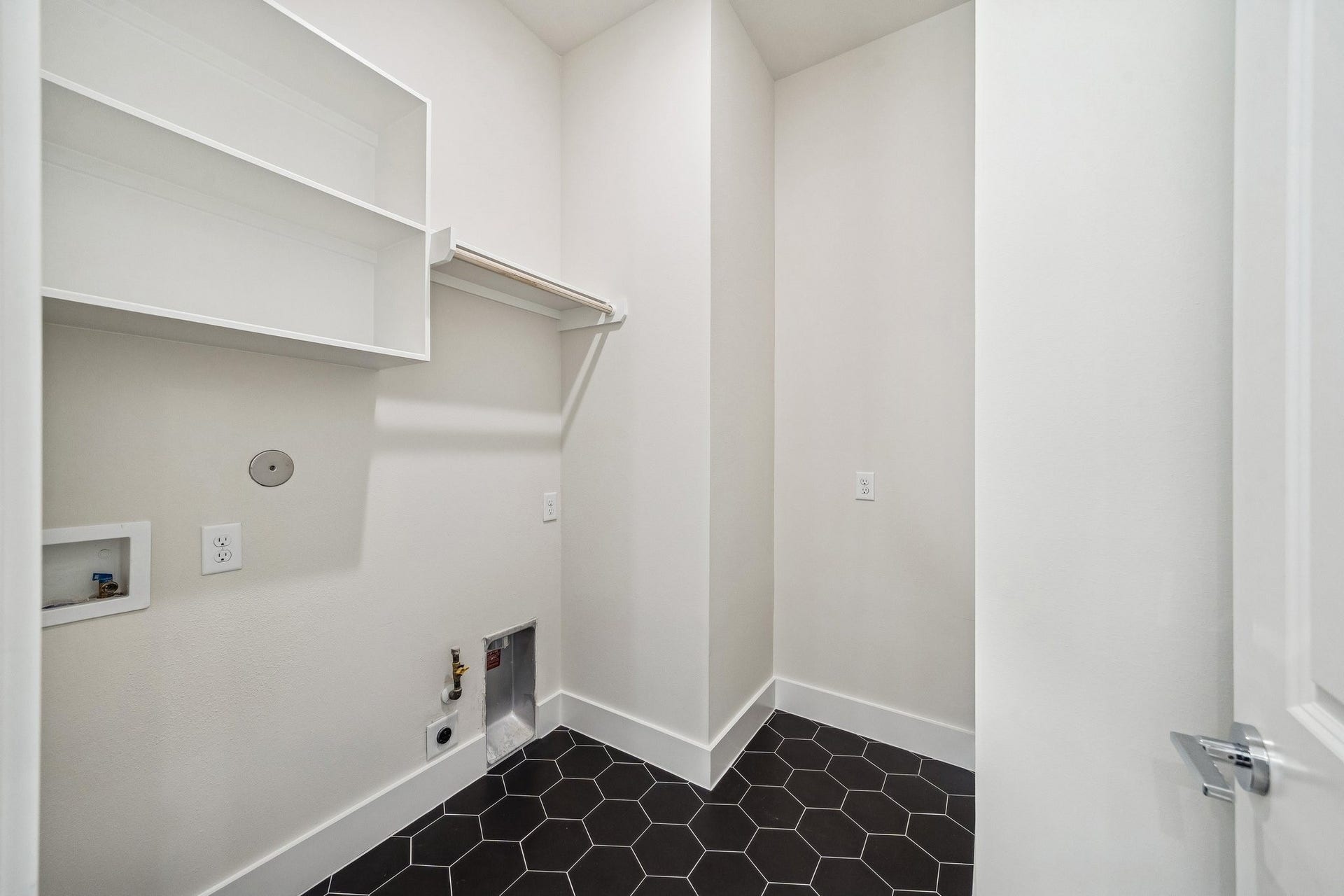 8712 Padua Lane, Houston, TX 77055 8712 Padua Lane, Houston, TX 77055