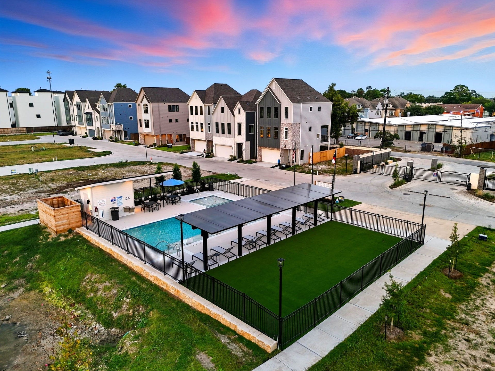 8712 Padua Lane, Houston, TX 77055 8712 Padua Lane, Houston, TX 77055