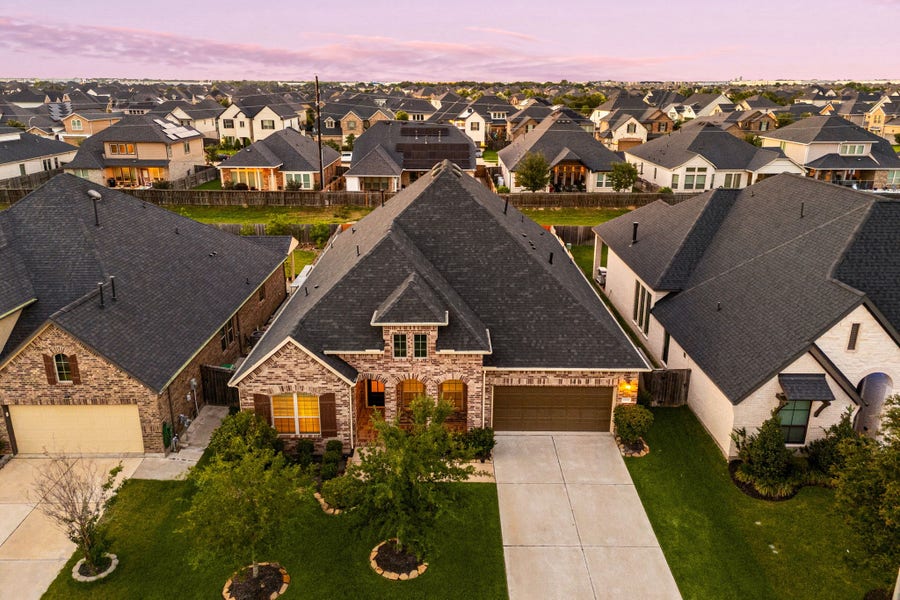 Property photo for 28930 Canyon Oak Drive, Katy, TX