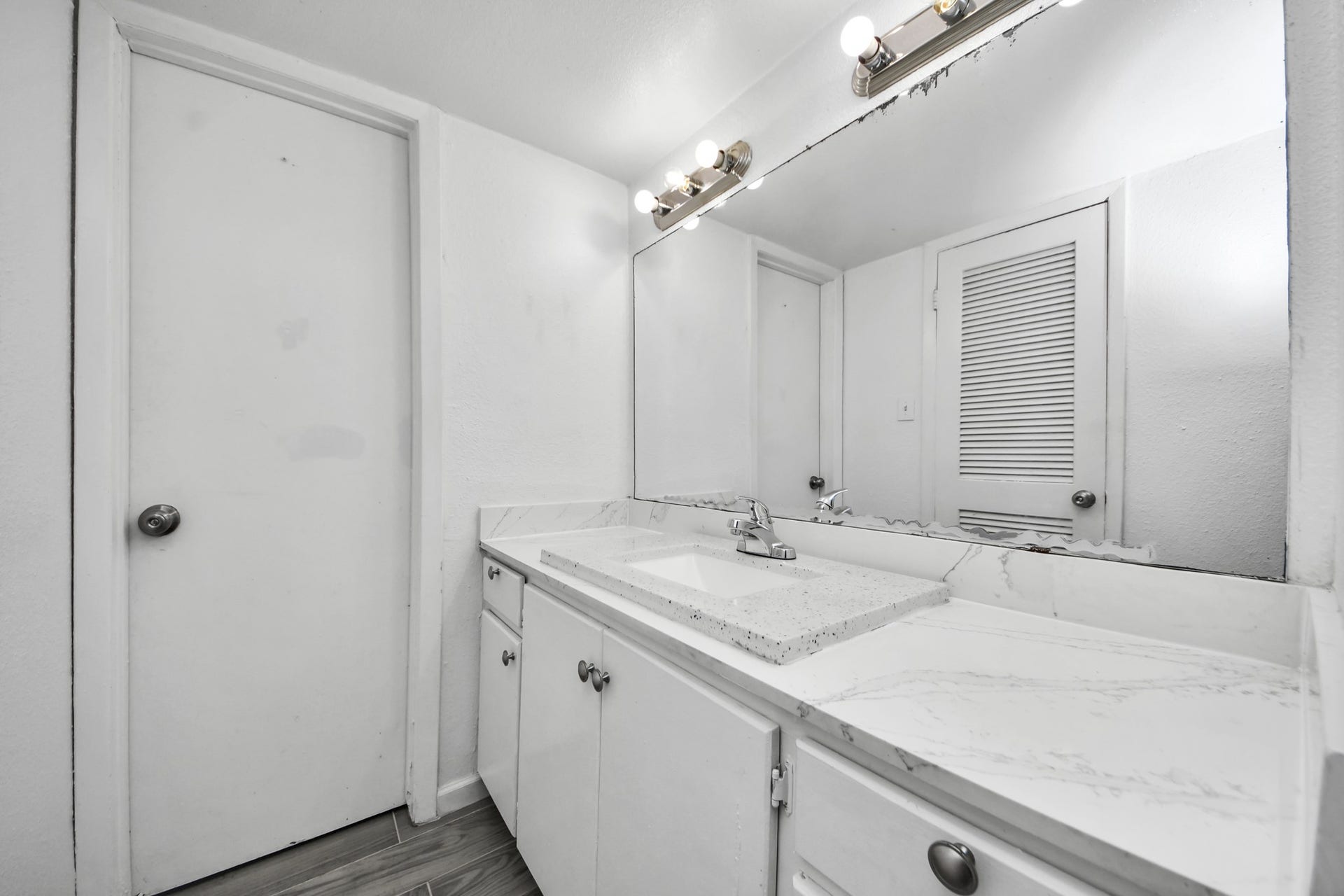 6200 W Tidwell Road, #703, Houston, TX 77092 6200 W Tidwell Road, #703, Houston, TX 77092