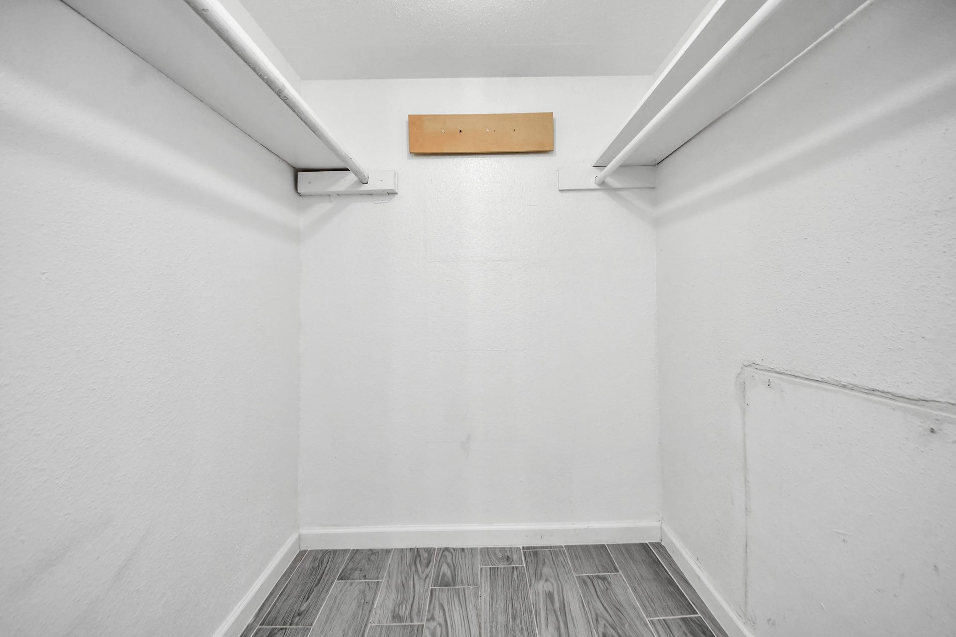 6200 W Tidwell Road, #703, Houston, TX 77092 6200 W Tidwell Road, #703, Houston, TX 77092