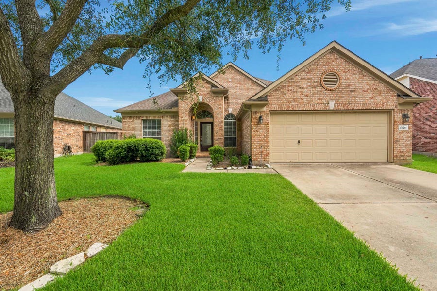 Property photo for 27126 Kendal Ridge Lane, Cypress, TX
