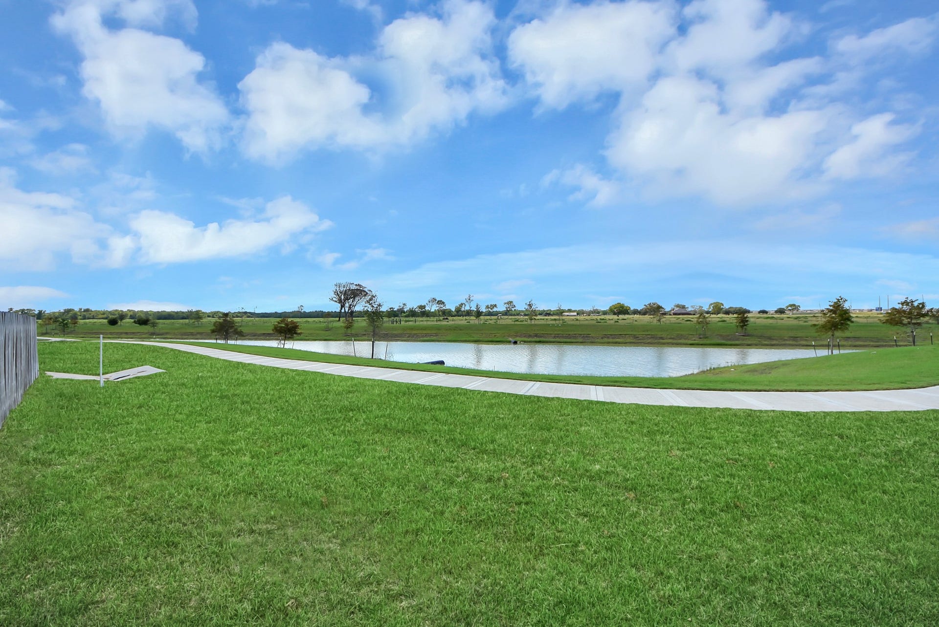 9122 Sunset Marina Way, Iowa Colony, TX 77583 9122 Sunset Marina Way, Iowa Colony, TX 77583