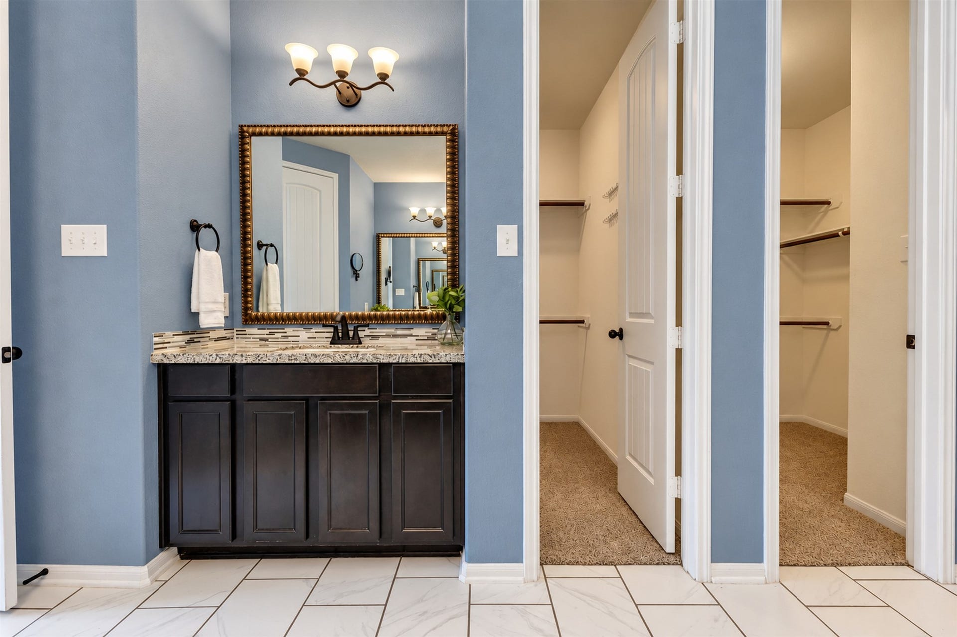 12615 Alsea Bay Court, Humble, TX 77346 Primary Bathroom