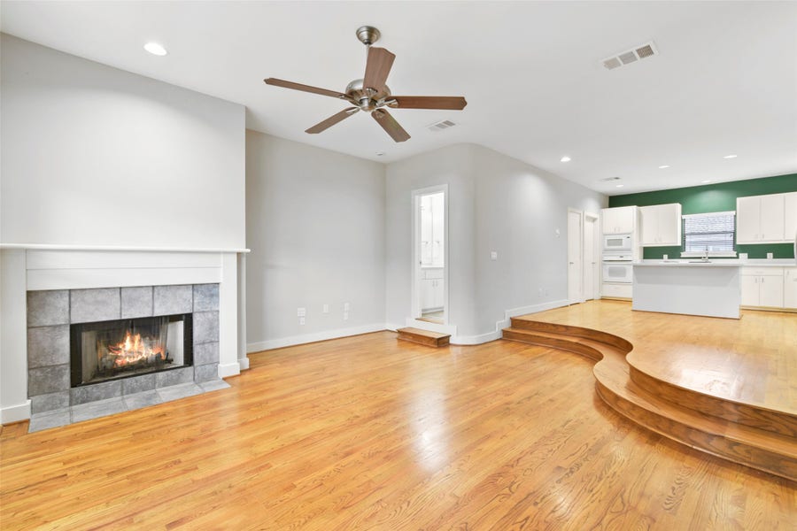 Property photo for 1604 Reinerman Street, Houston, TX