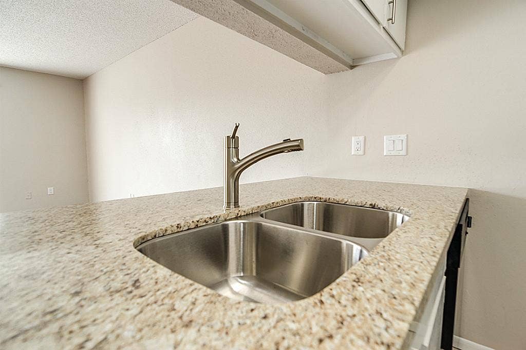 2818 S Bartell Drive, #312, Houston, TX 77054 2818 S Bartell Drive, #312, Houston, TX 77054