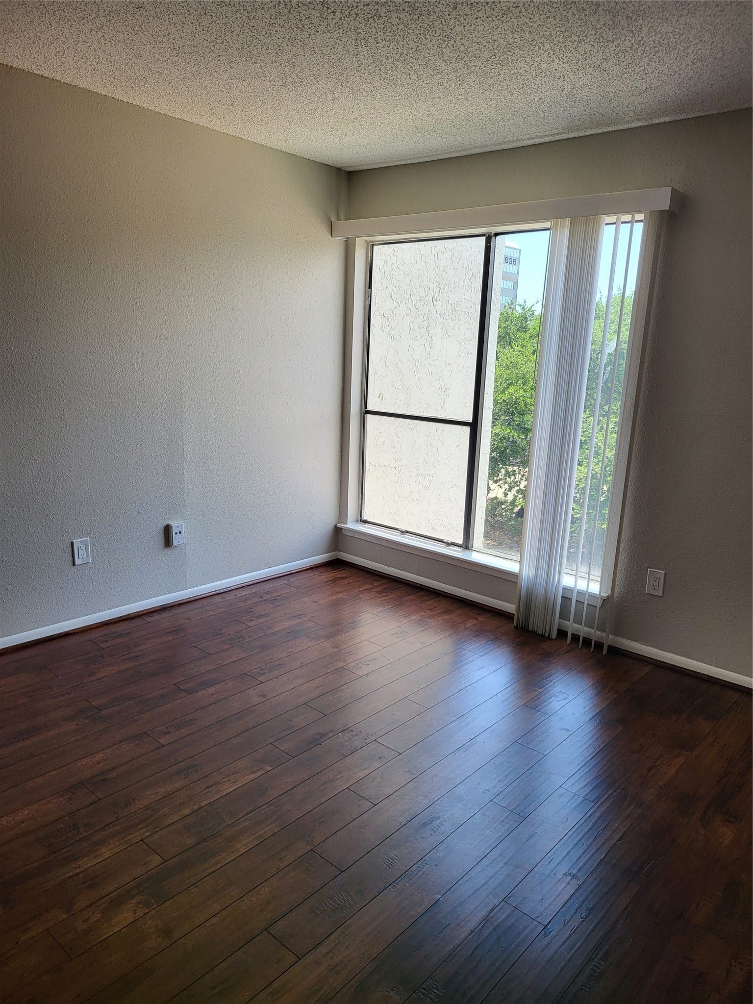 2818 S Bartell Drive, #312, Houston, TX 77054 Bedroom