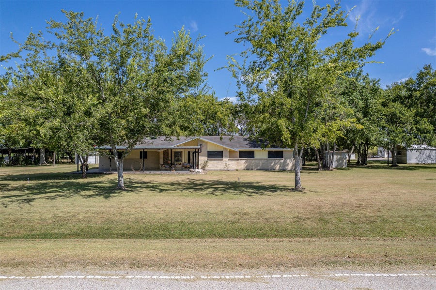 Property photo for 15502 Atwood Lane, Crosby, TX