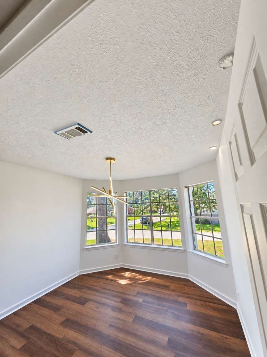 5118 Burt Street, Houston, TX 77018 5118 Burt Street, Houston, TX 77018