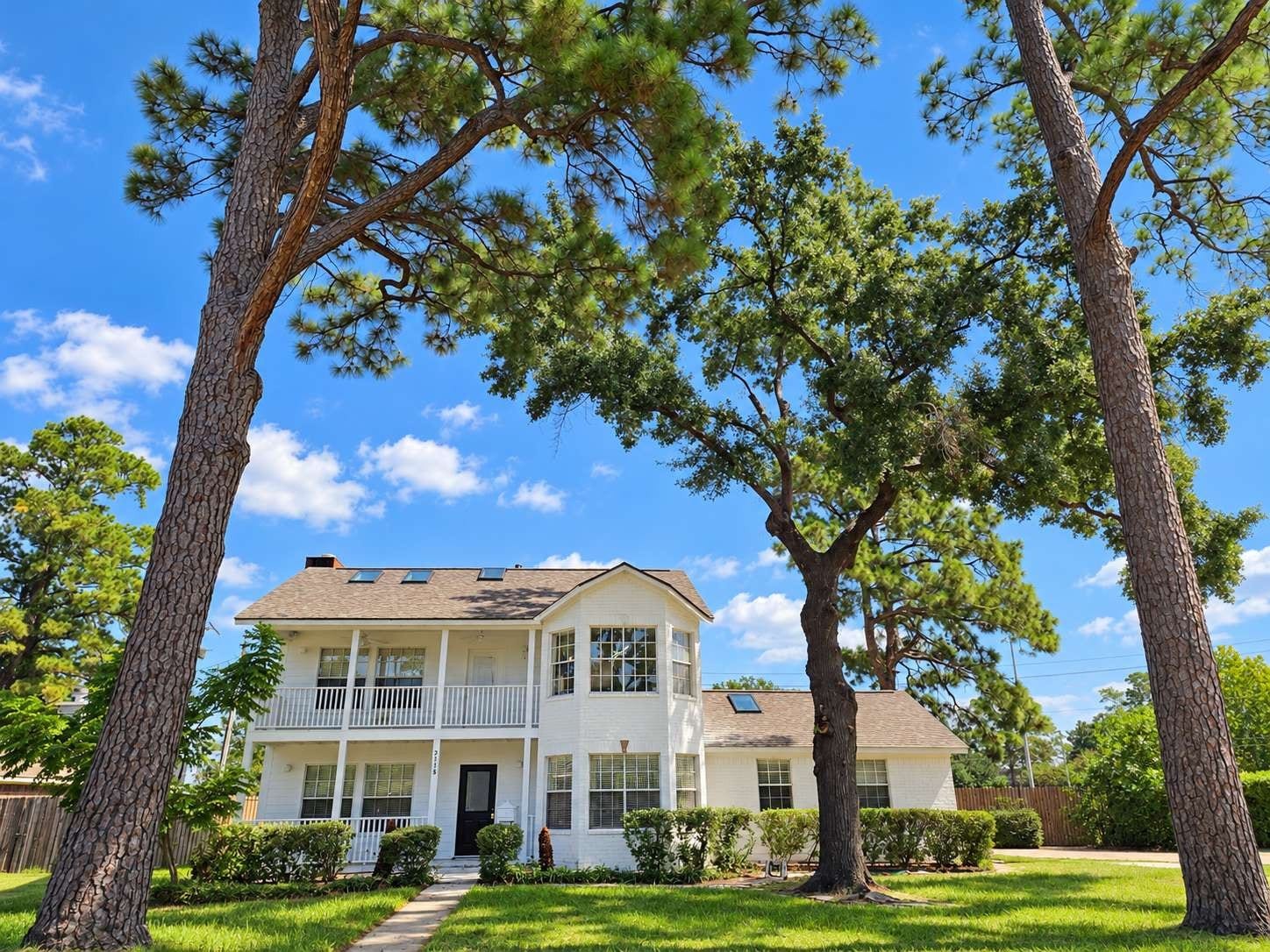 5118 Burt Street, Houston, TX 77018 5118 Burt Street, Houston, TX 77018