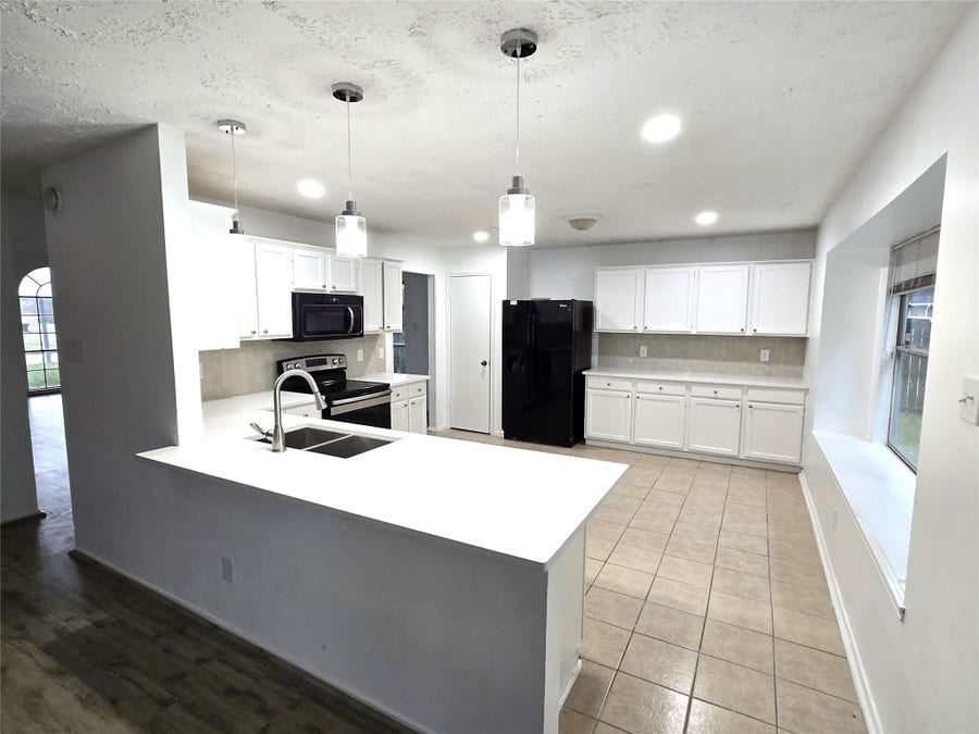 Property photo for 14403 Lazy Willow Court, Missouri City, TX