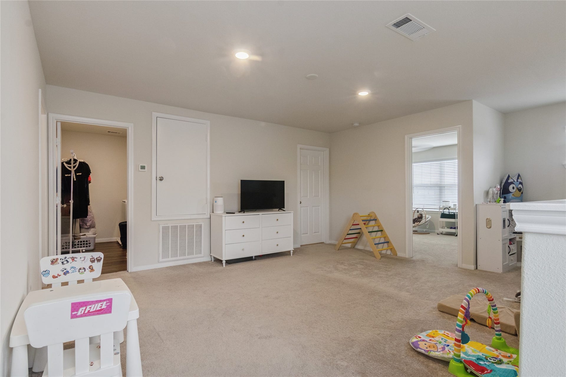 14507 Maple Field Drive, Houston, TX 77069