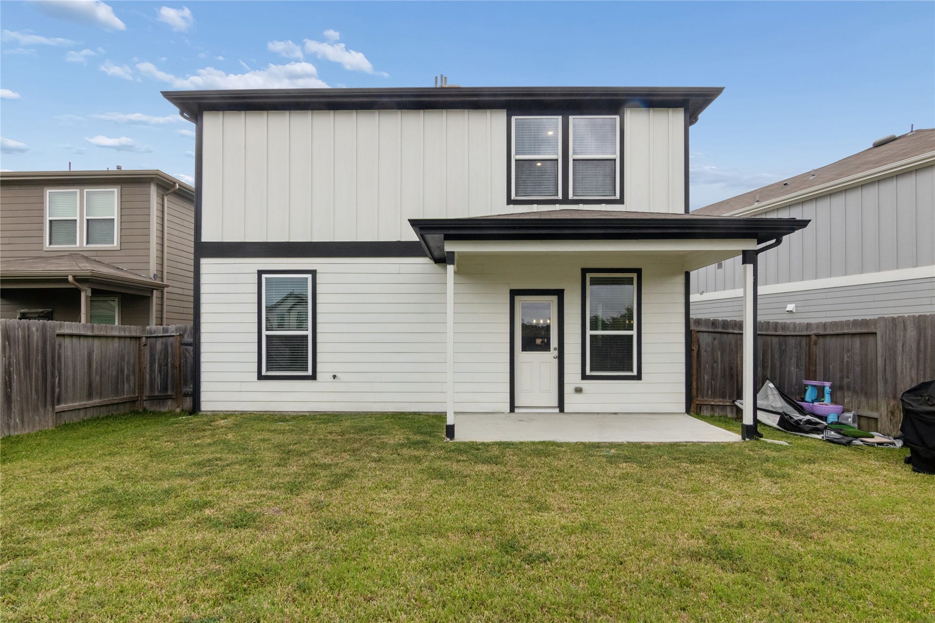 14507 Maple Field Drive, Houston, TX 77069