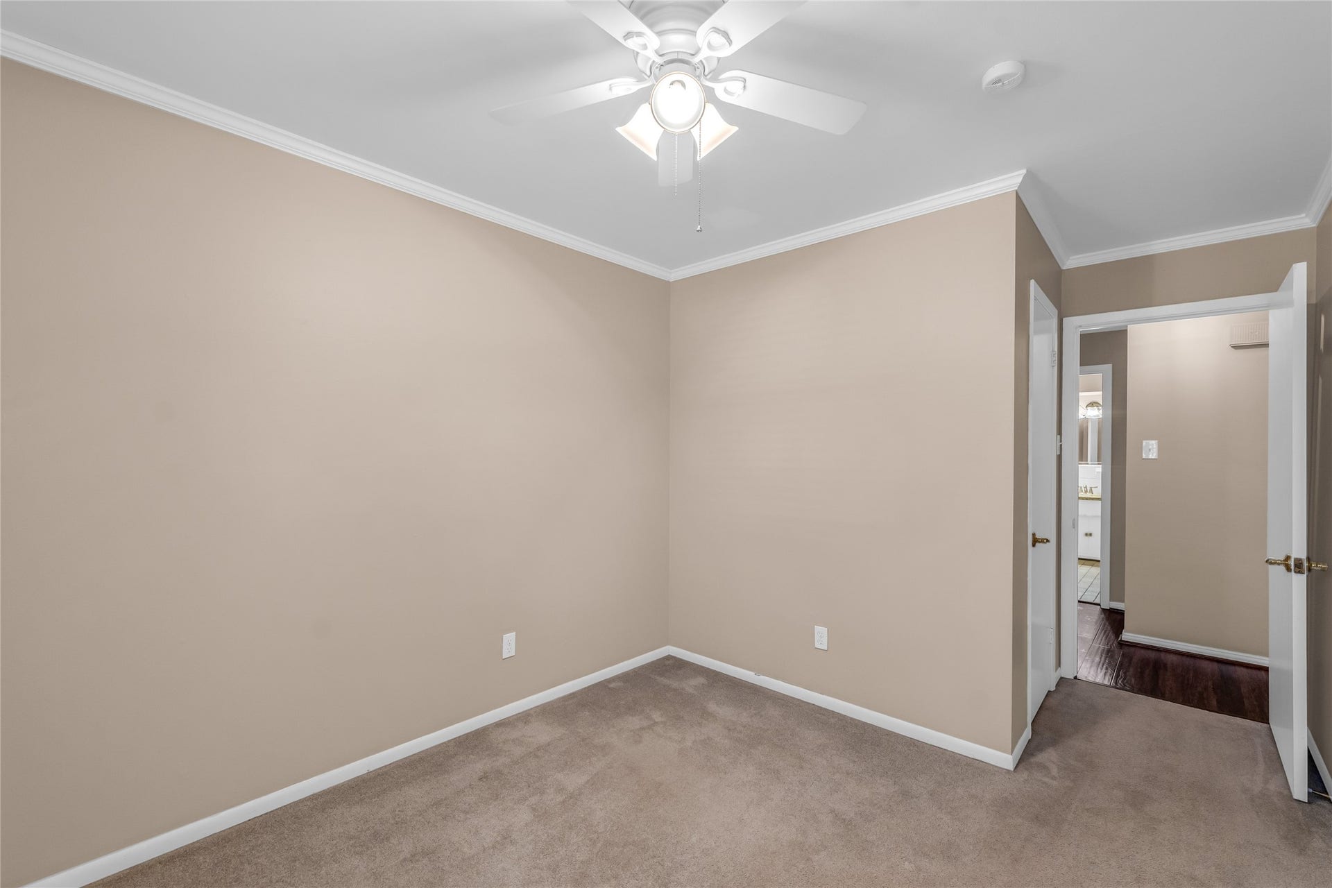 2015 West Street, Rosenberg, TX 77471 Another image of Second Bedroom