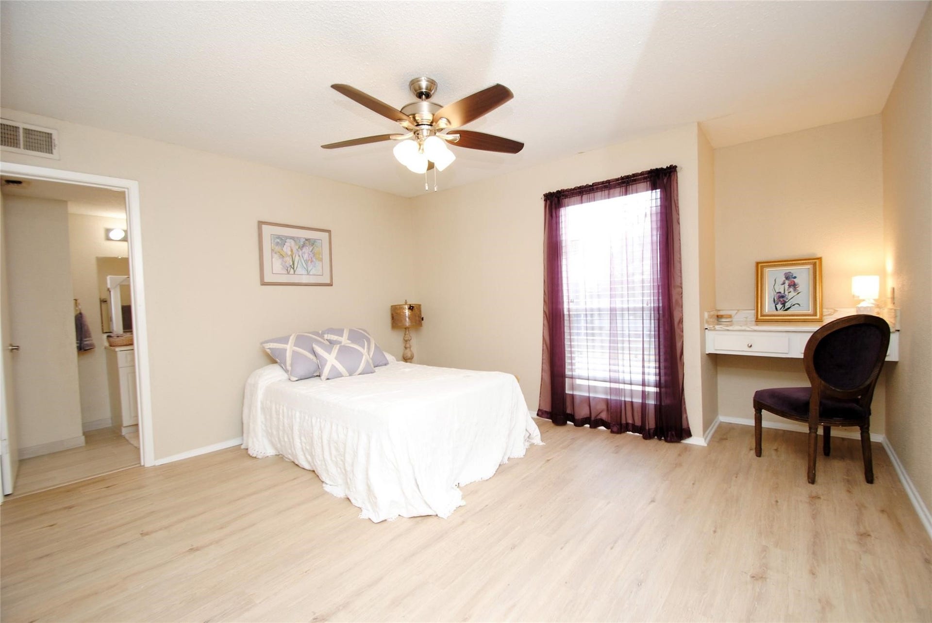 781 Country Place Drive, #2084, Houston, TX 77079 781 Country Place Drive, #2084, Houston, TX 77079