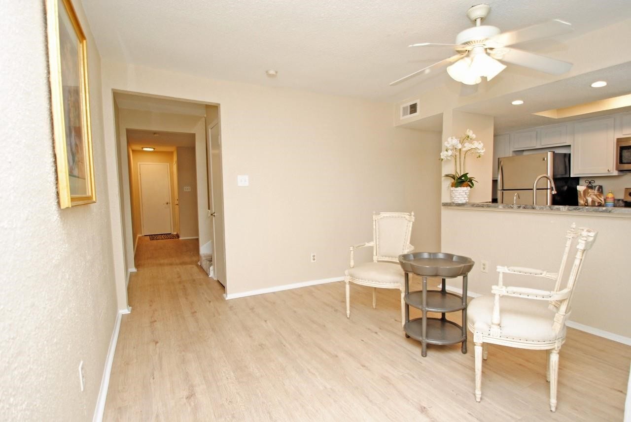 781 Country Place Drive, #2084, Houston, TX 77079 781 Country Place Drive, #2084, Houston, TX 77079