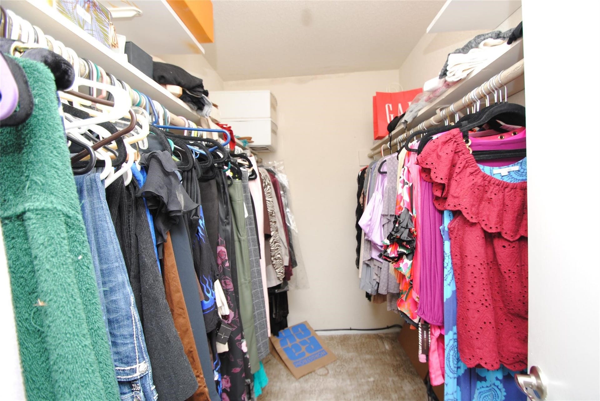 781 Country Place Drive, #2084, Houston, TX 77079 781 Country Place Drive, #2084, Houston, TX 77079