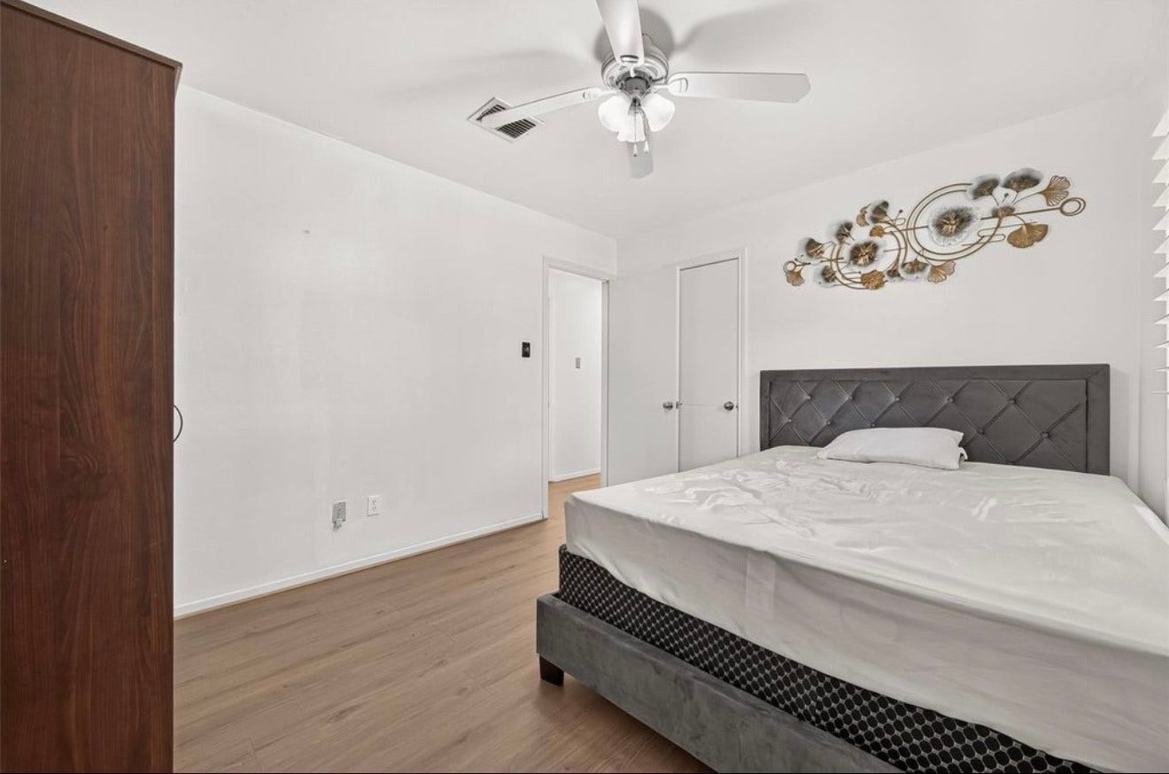 1914 Oaklawn Street, Sugar Land, TX 77498 1914 Oaklawn Street, Sugar Land, TX 77498