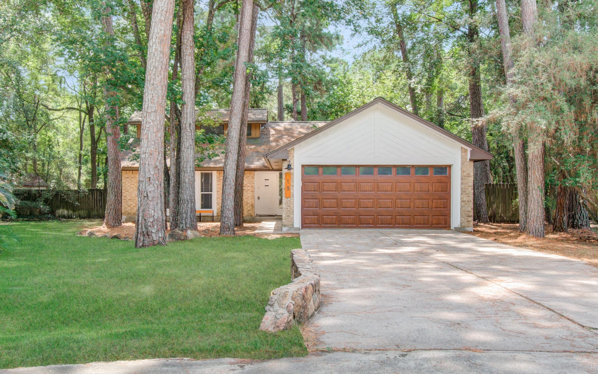 19 Tremont Woods Court, The Woodlands, TX 77381 19 Tremont Woods Court, The Woodlands, TX 77381