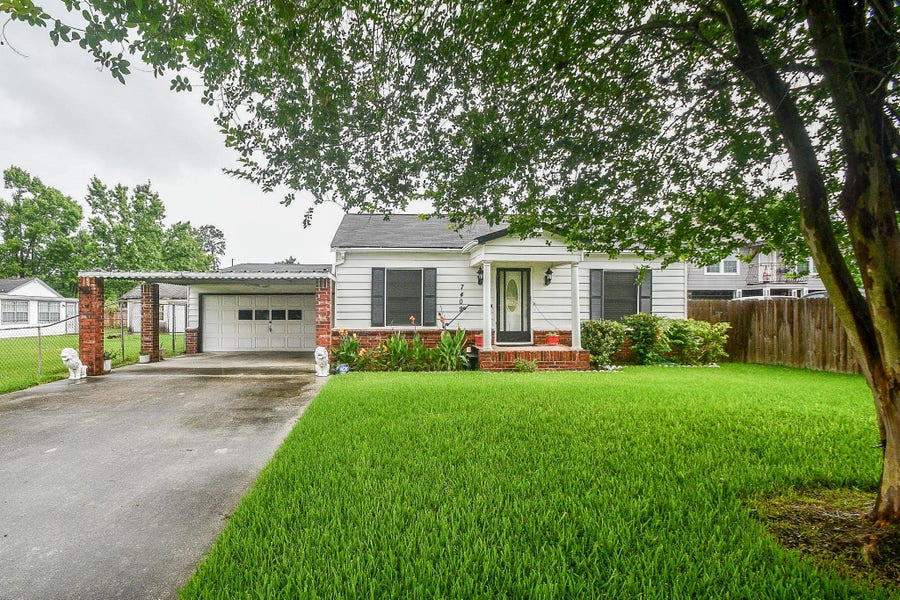 Property photo for 7409 S Hall Street S, Houston, TX