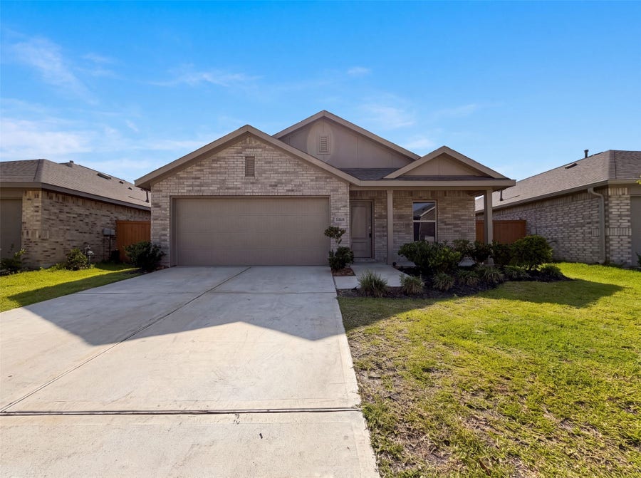 Property photo for 5118 Sunvalley Bend Drive, Katy, TX