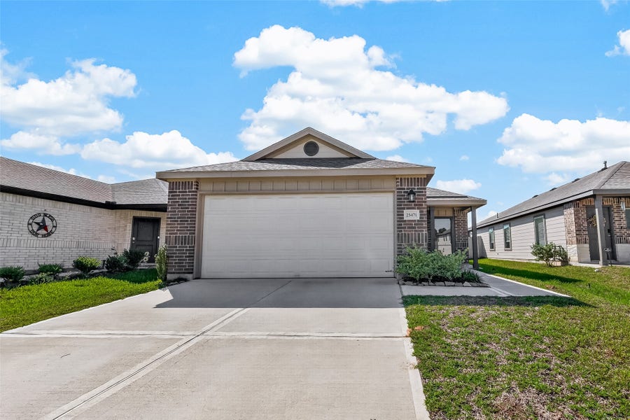 Property photo for 25471 Blue Mistflower Drive, Montgomery, TX