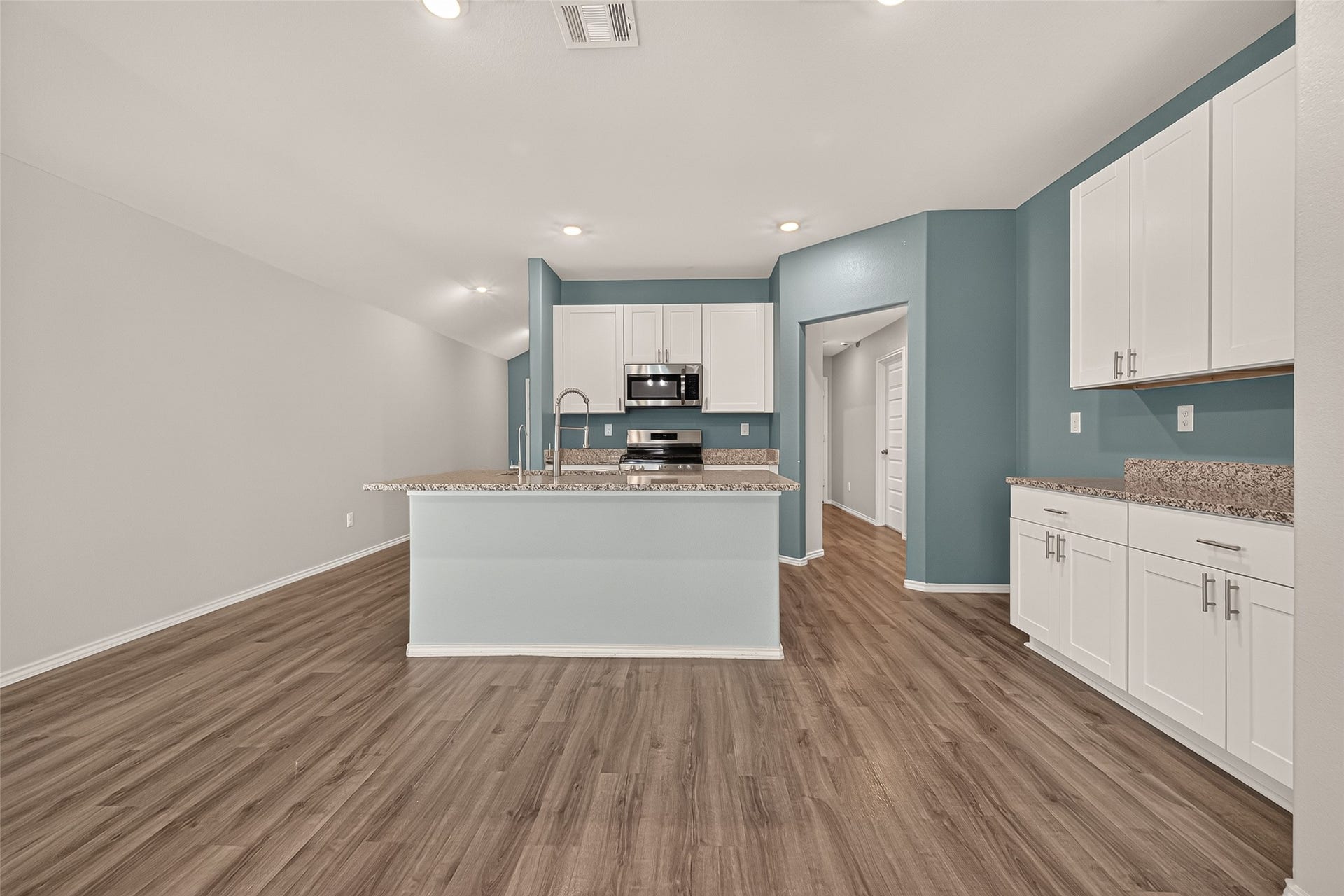 25471 Blue Mistflower Drive, Montgomery, TX 77316 25471 Blue Mistflower Drive, Montgomery, TX 77316