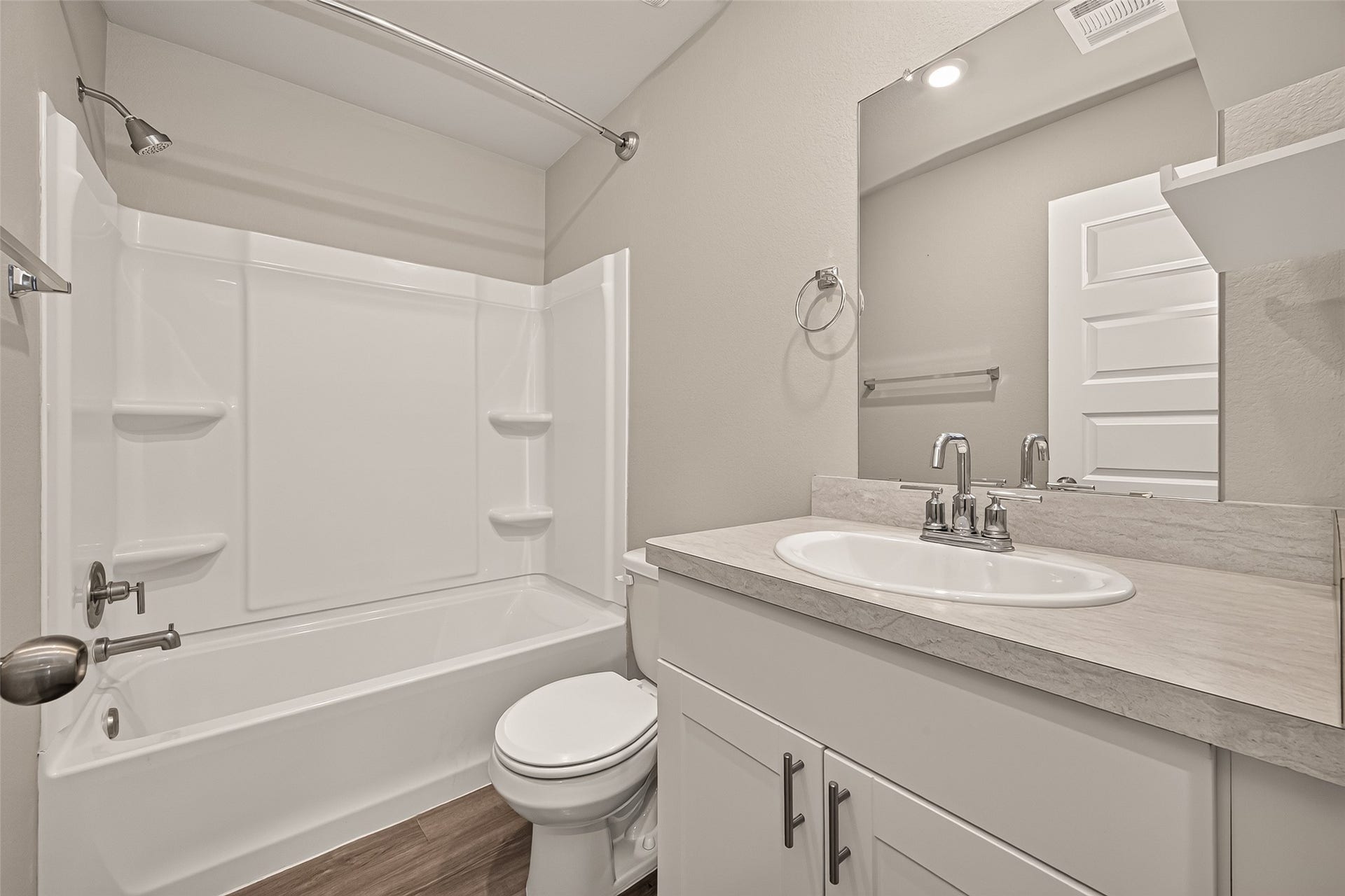 25471 Blue Mistflower Drive, Montgomery, TX 77316 Secondary Bathroom
