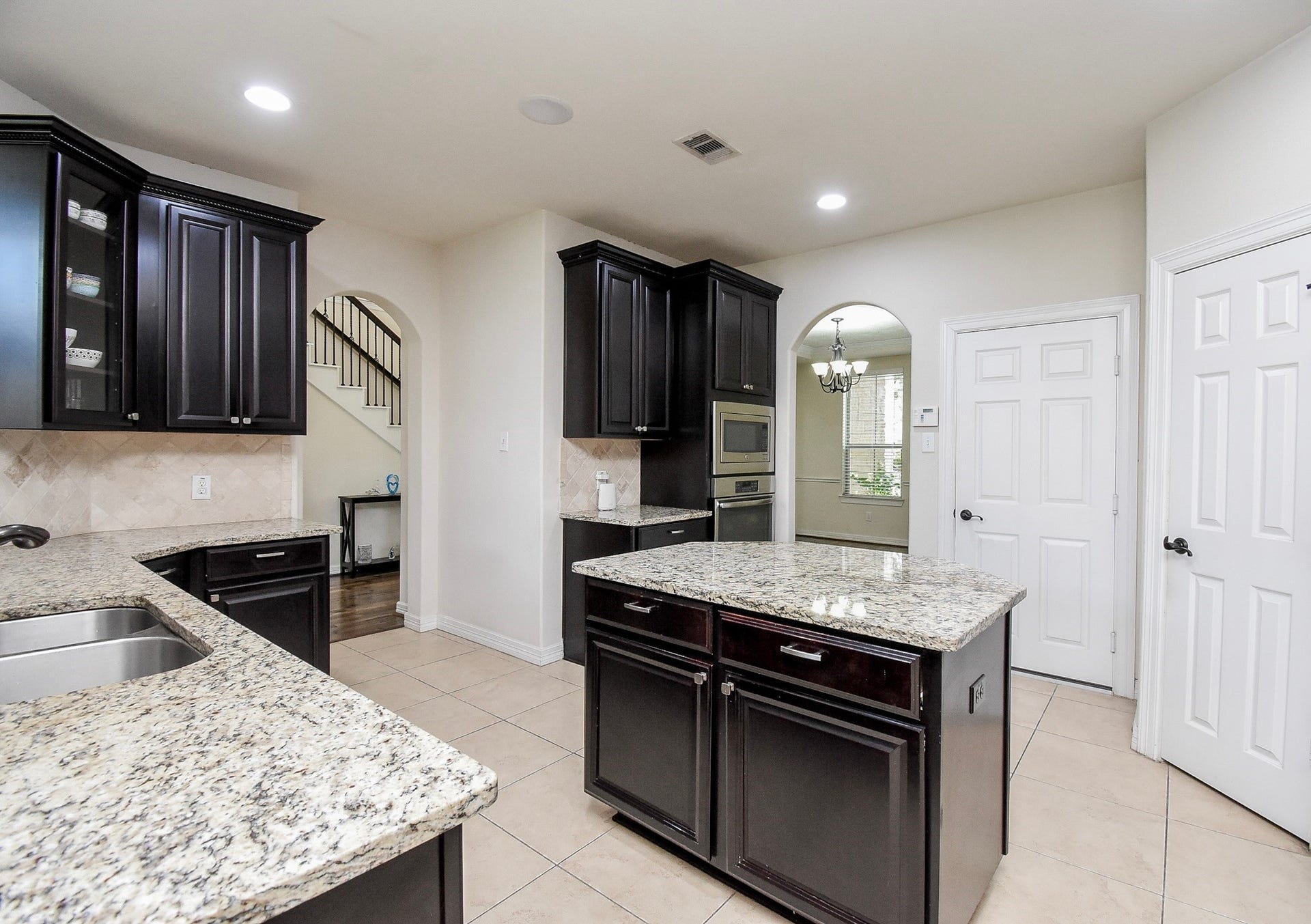 27807 Ashbrook Falls Court, Fulshear, TX 77441 Alternate view of the kitchen.