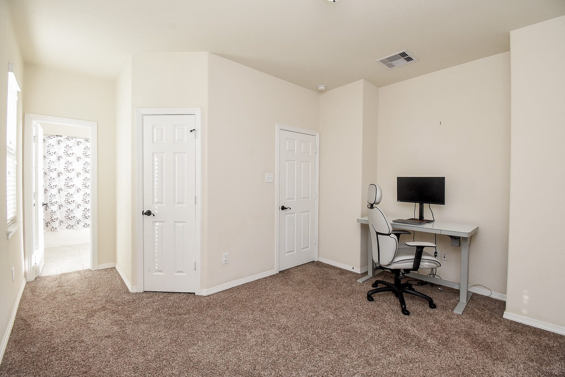 27807 Ashbrook Falls Court, Fulshear, TX 77441 Alternate view of bedroom 3, has it's own ensuite bathroom included a shower/tub combo!
