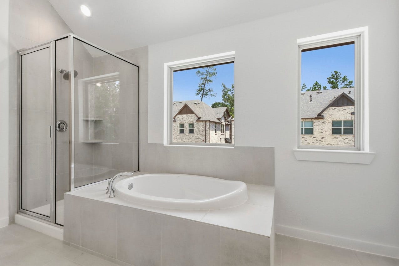 575 Cypress Valley Avenue, Montgomery, TX 77316 Primary bathroom
