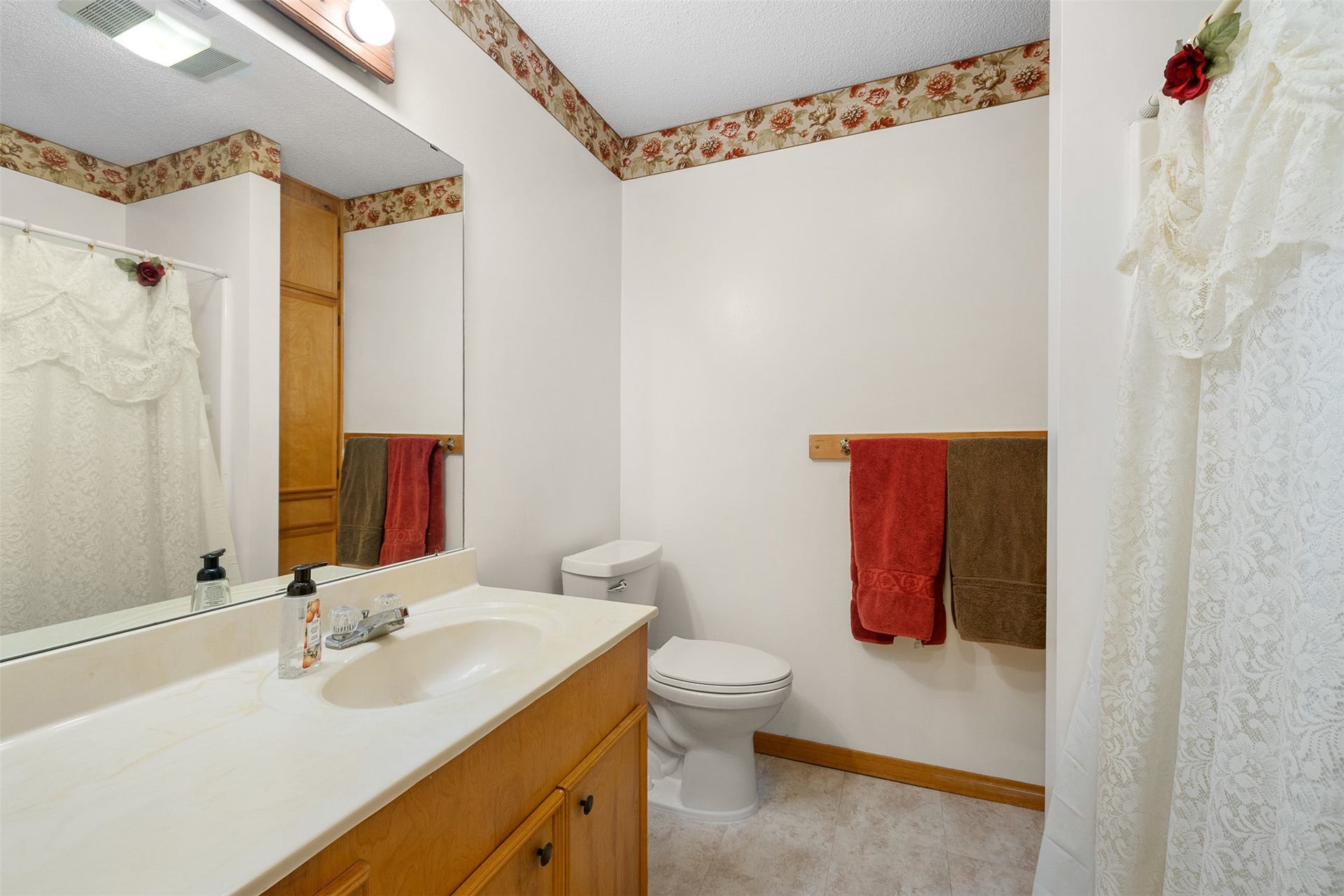 1081 Shirley Oaks Street, Columbus, TX 78934