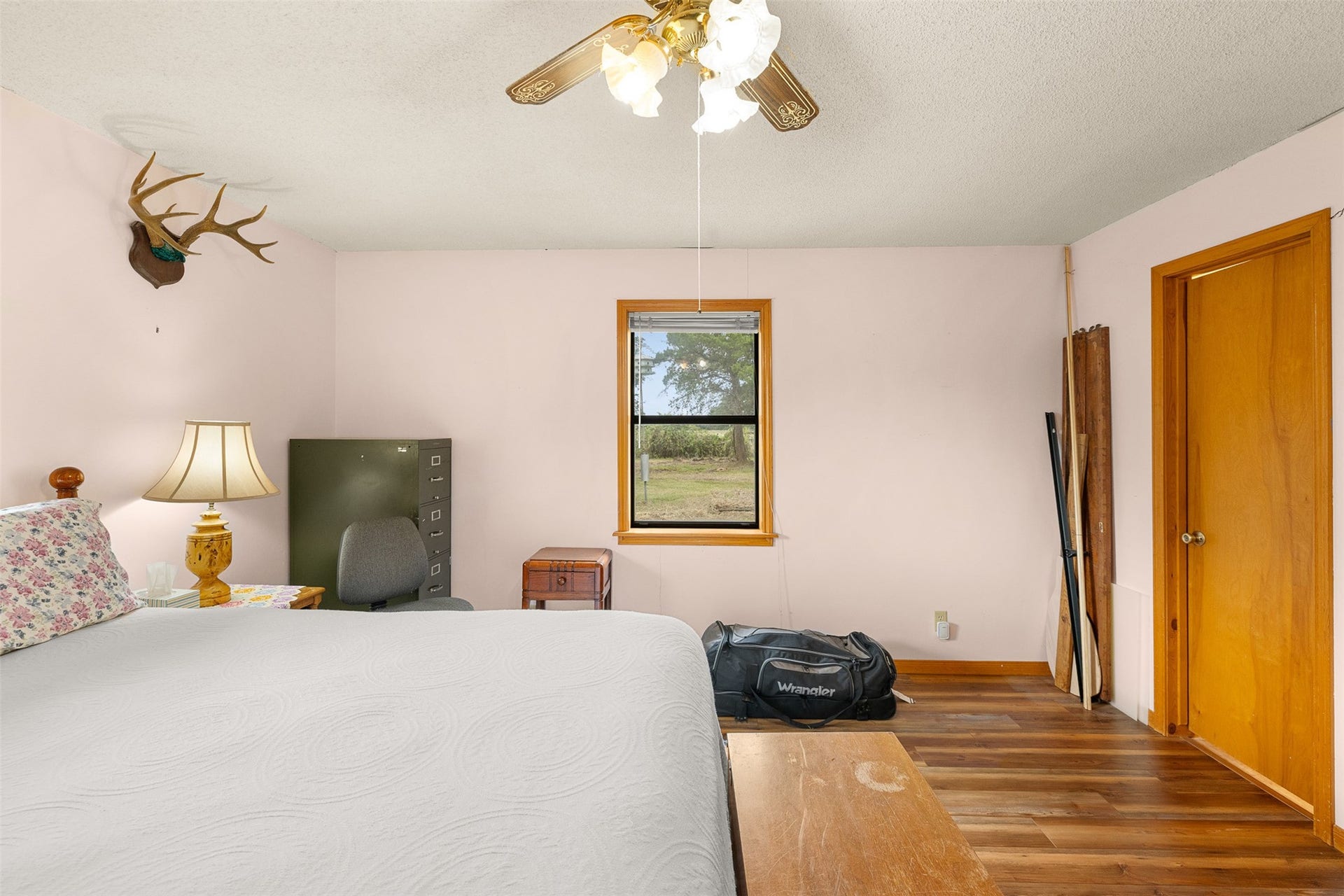 1081 Shirley Oaks Street, Columbus, TX 78934