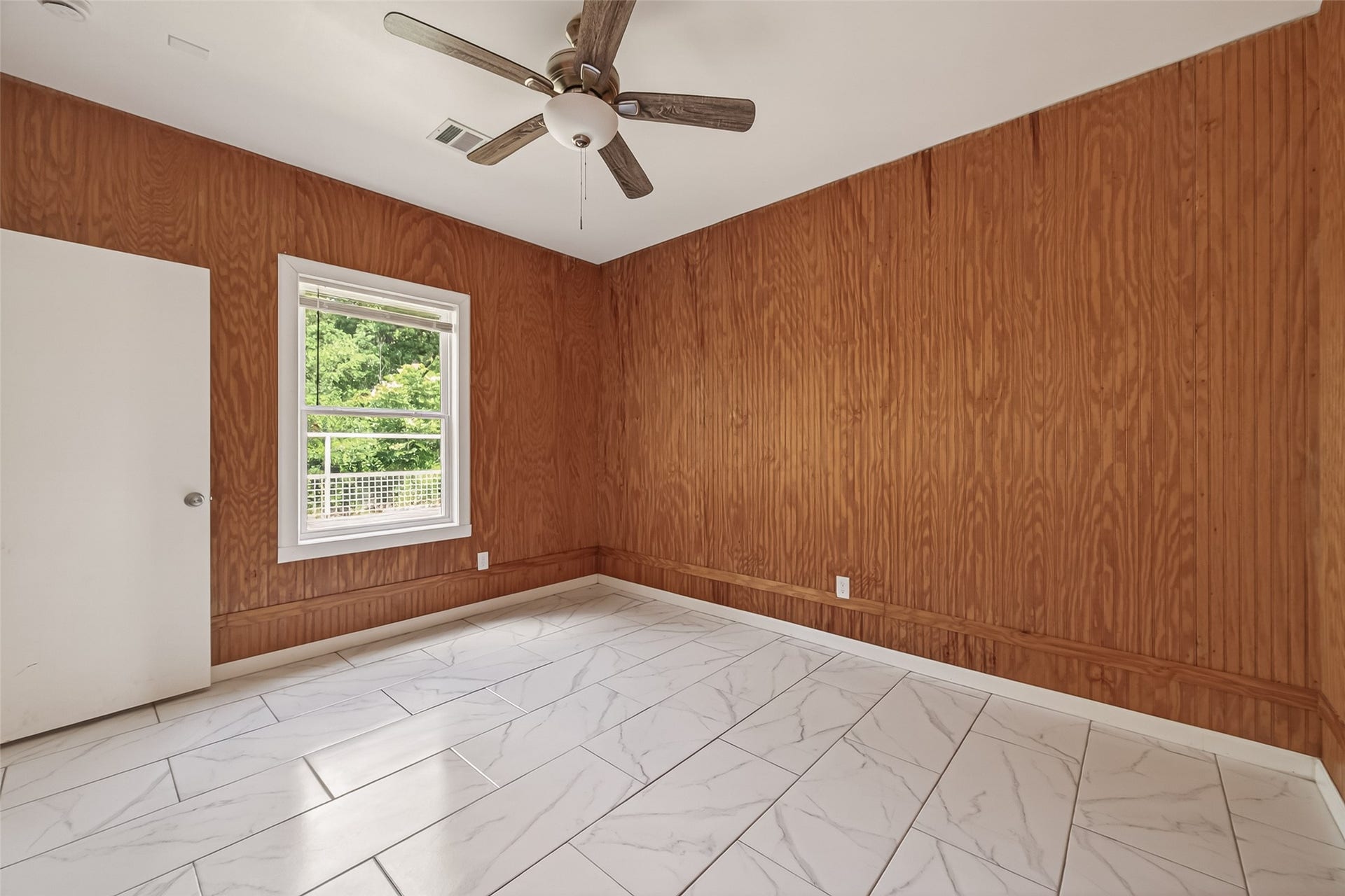 Another view of bedroom #2