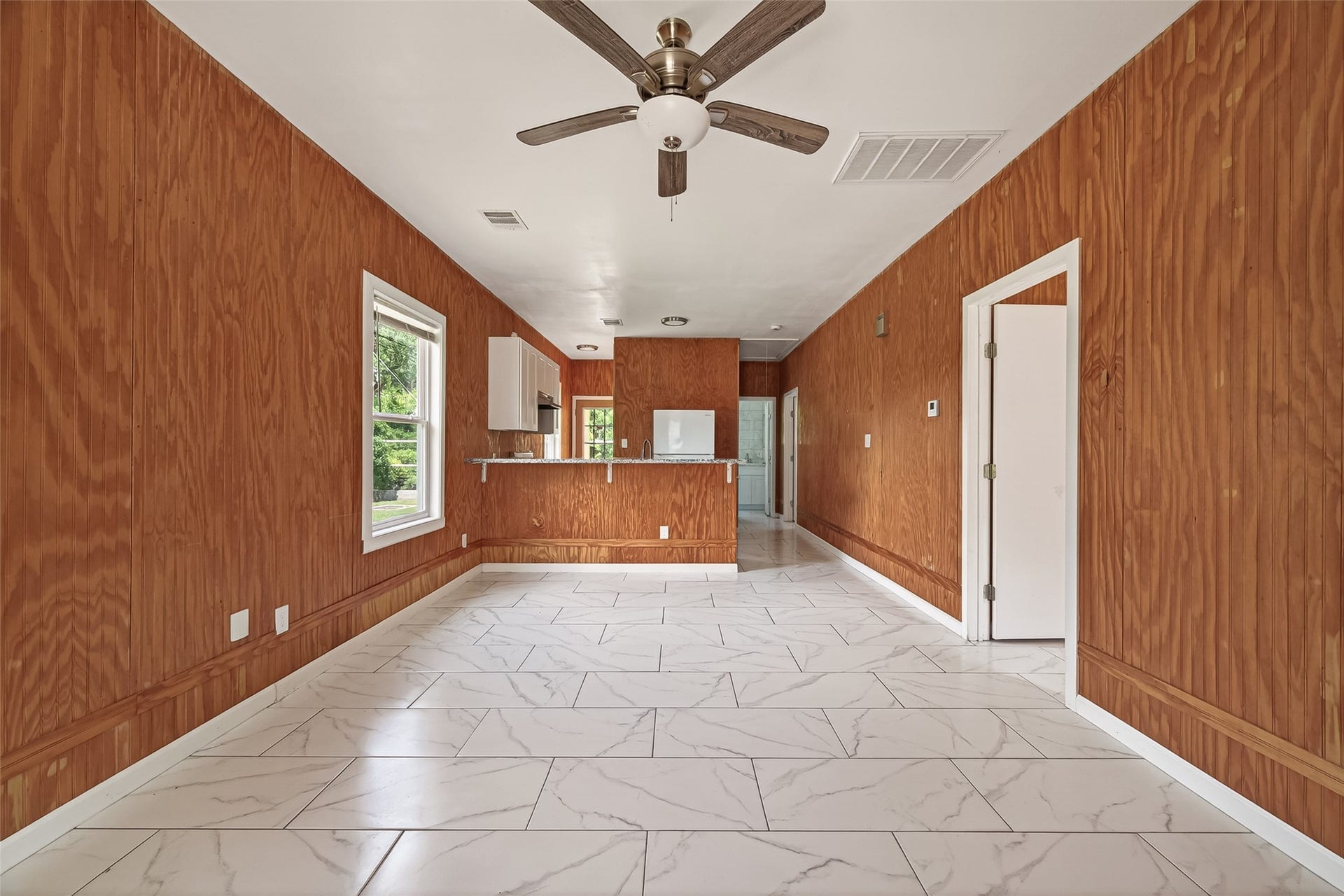 5220 Simsbrook Drive, Houston, TX 77045