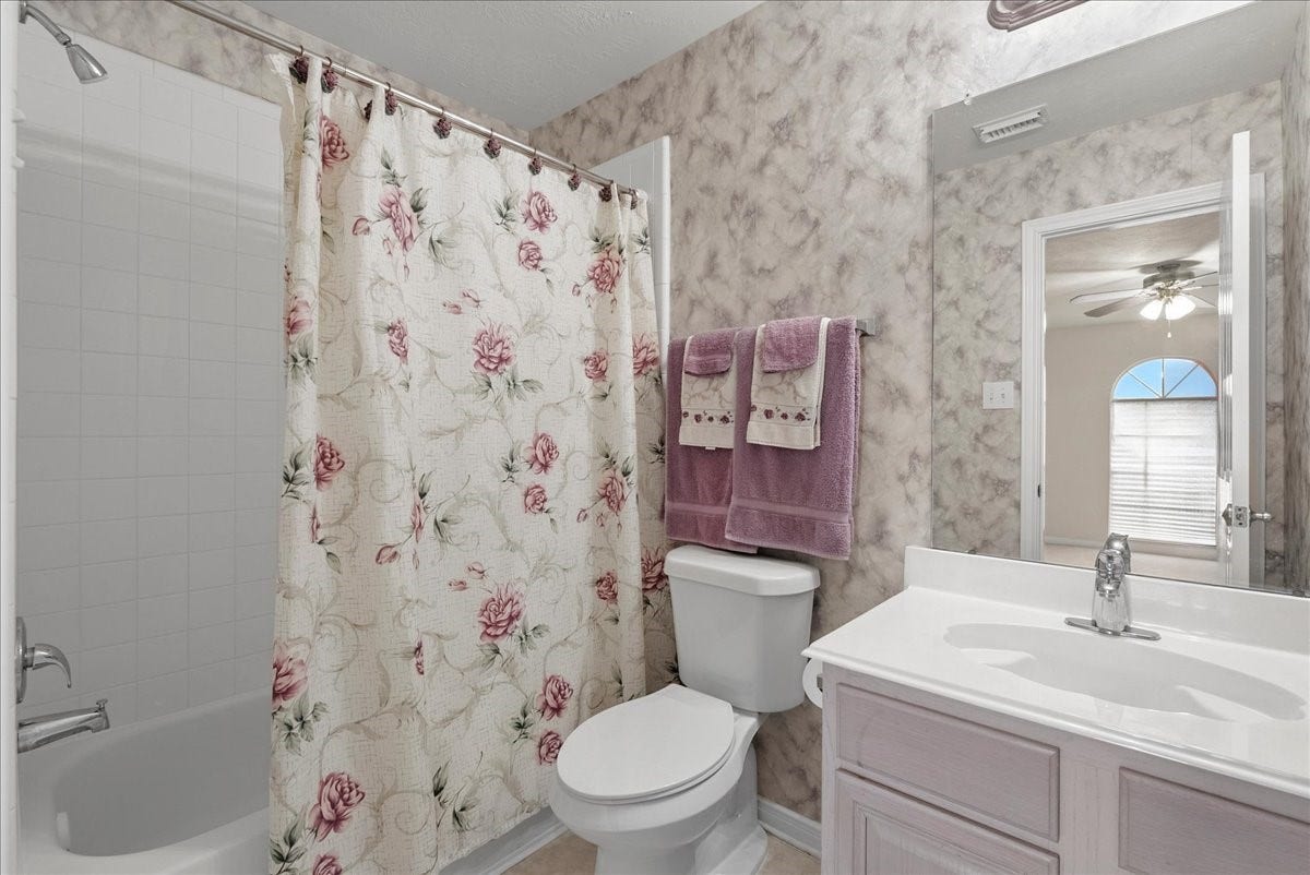 2112 Indian Blanket Drive, League City, TX 77573 2112 Indian Blanket Drive, League City, TX 77573