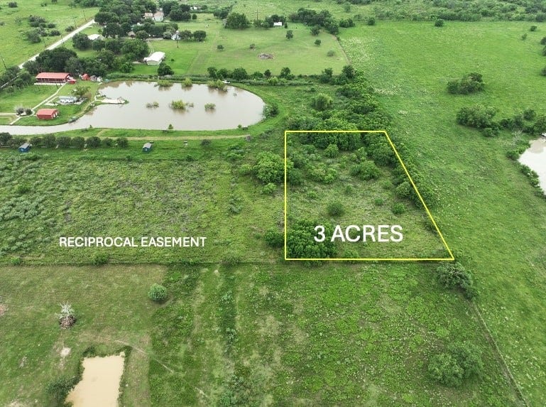 7702 Vincik Ehlert Road, Rosenberg, TX 77471 7702 Vincik Ehlert Road, Rosenberg, TX 77471