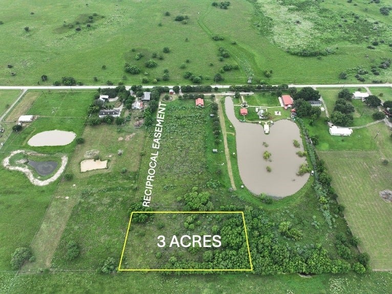 7702 Vincik Ehlert Road, Rosenberg, TX 77471 7702 Vincik Ehlert Road, Rosenberg, TX 77471
