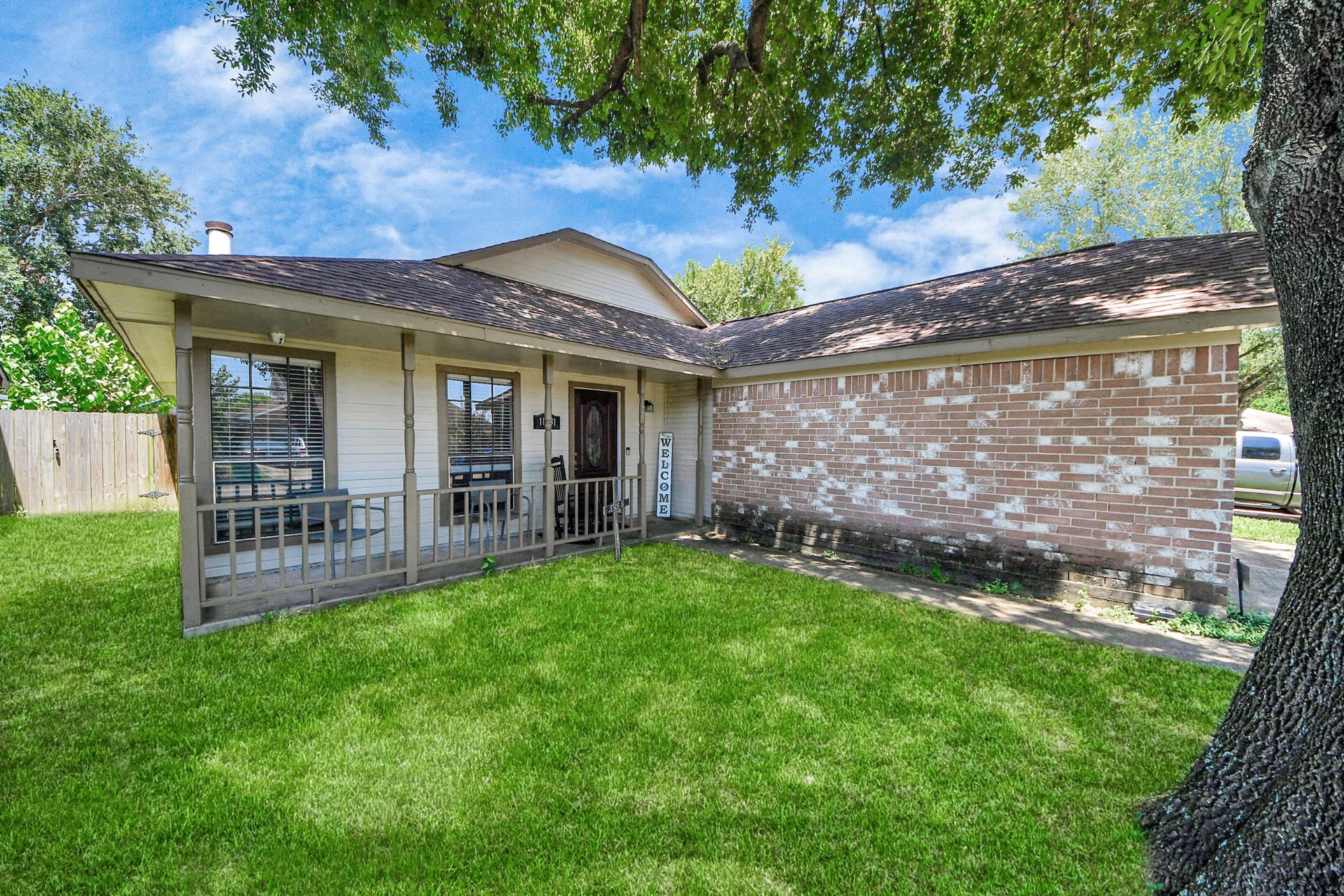 11031 Kirkmead Drive, Houston, TX 77089 11031 Kirkmead Drive, Houston, TX 77089