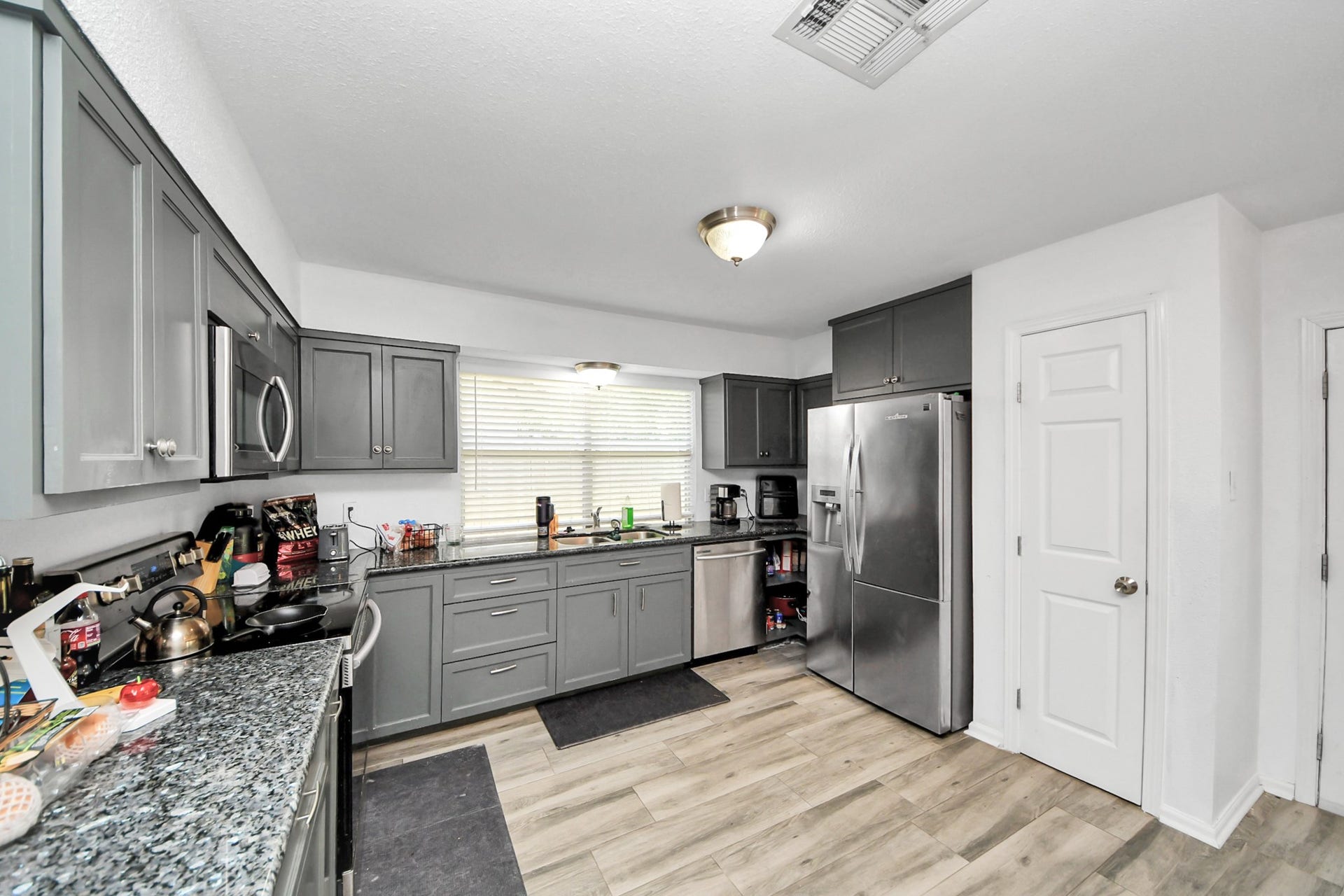 11031 Kirkmead Drive, Houston, TX 77089 11031 Kirkmead Drive, Houston, TX 77089